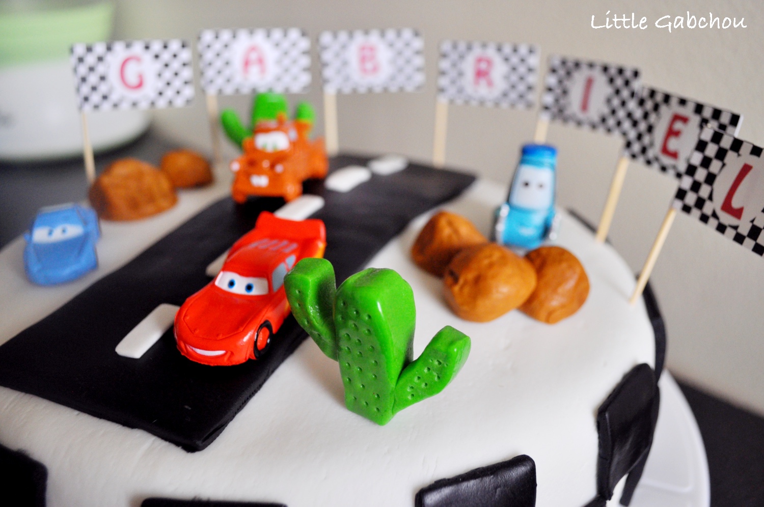 cake design gateau d'anniversaire cars disney