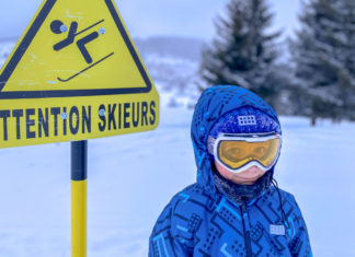 Astuces pour partir moins cher au ski en famille