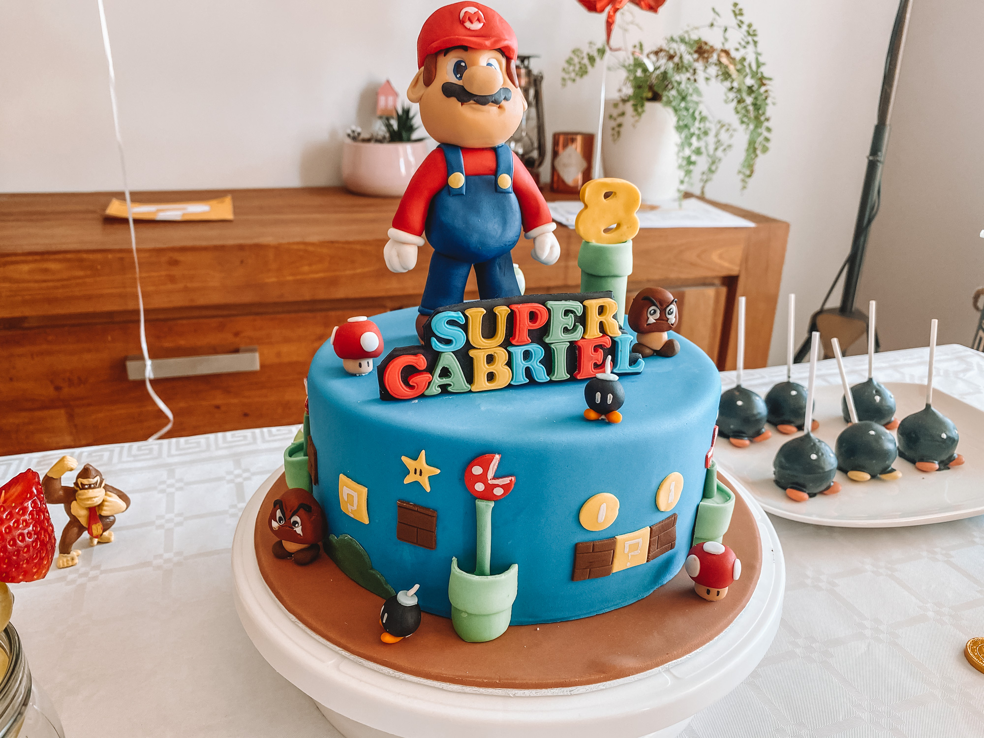 Gâteau d'anniversaire Super Mario Bros